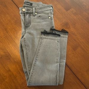 Liverpool jean’s distressed grey stretch skinny